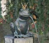 Froschkönig Teodor 23cm Gartenfigur Wasserspiel Bronze Wasserspeier Rottenecker