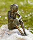 Bronzefigur Mädchen Carina 25cm Gartenfigur Bronze Skulptur Rottenecker