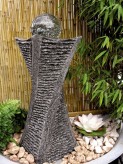 Wasserspiel SET Quellstein Swirl 60cm Granit Gartenbrunnen mit dreh. Glaskugel