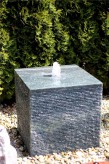 Wasserspiel SET Quellstein Würfel 40cm Granit Gartenbrunnen Springbrunnen