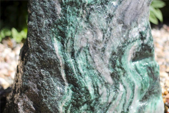 VERKAUFT! Quellstein Monolith 95cm Marmor Artik green Gartenbrunnen Springbrunnen Komplettset