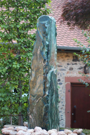 VERKAUFT! Quellstein Monolith 180cm Marmor Artik green Gartenbrunnen Springbrunnen Komplettset