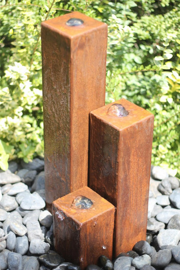 Cortenstahl Säulen Trio 60cm Metallbrunnen Springbrunnen Edelrost Komplettset