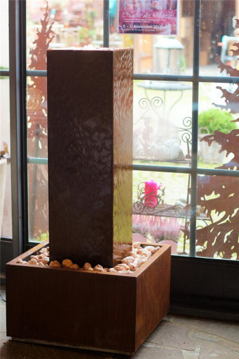 Cortenstahl Säule Cordon 130 Edelrost Springbrunnen