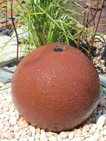 Quellstein Sandstein Kugel 35cm Naturstein Gartenbrunnen Springbrunnen Set