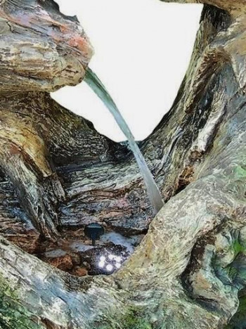 Edda Brunnen 65cm Polystone Wasserfall Gartenbrunnen Komplettsystem in Holz Optik