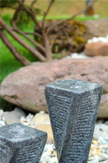 Wasserspiel SET Quellstein Säulen Xuan 50cm Granit Gartenbrunnen Springbrunnen