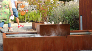 Cortenstahlbrunnen Neptun L260cm Edelrost Springbrunnen Gartenbrunnen