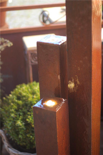 Cordon Säulen Trio 120cm Cortenstahlbrunnen Edelrost Design Terrassenbrunnen