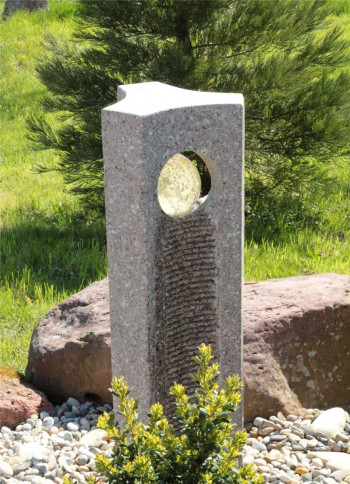Wasserspiel SET Quellstein Joy 120cm Granit Gartenbrunnen mit dreh. Glaskugel