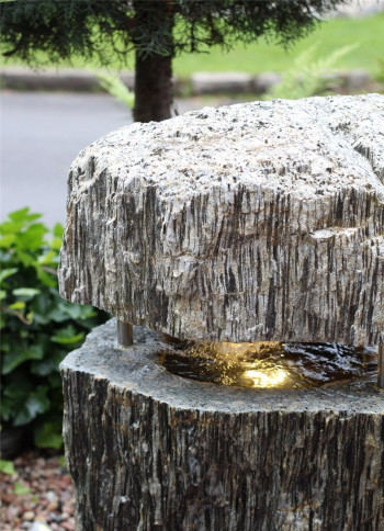 Quellstein Gneis 100cm Gartenbrunnen Springbrunnen Komplettset