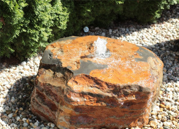 VERKAUFT! Quellstein Basalt L90cm Gartenbrunnen Springbrunnen Komplettset