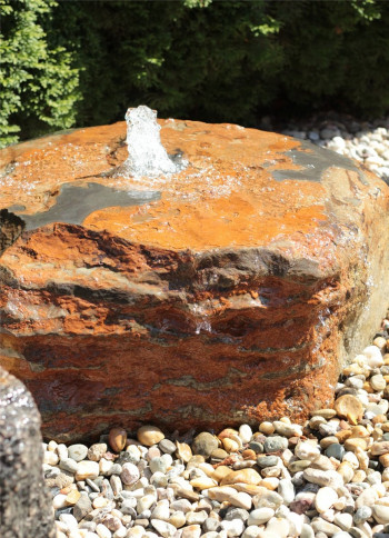 VERKAUFT! Quellstein Basalt L90cm Gartenbrunnen Springbrunnen Komplettset