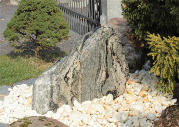 Quellstein Quarzit Findling 60cm Gartenbrunnen Springbrunnen Komplettset