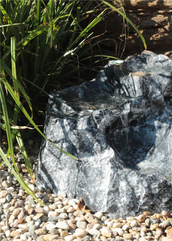 VERKAUFT! Quellstein Bachlauf Marmor anthrazit L70cm mit Quellschalen Gartenbrunnen Springbrunnen
