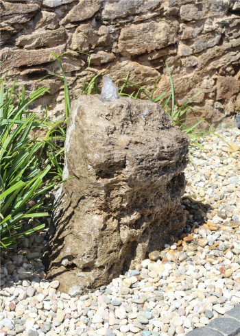VERKAUFT! Quellstein Muschelkalk 66cm Naturstein Gartenbrunnen Springbrunnen Komplettset