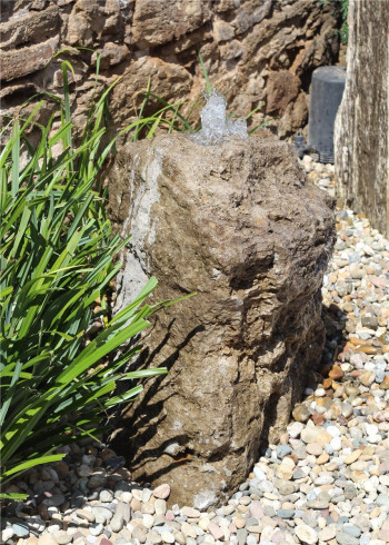 VERKAUFT! Quellstein Muschelkalk 66cm Naturstein Gartenbrunnen Springbrunnen Komplettset