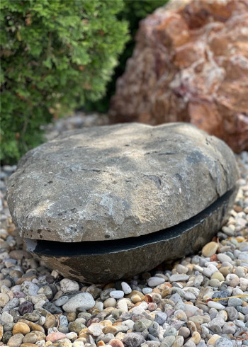 Quellstein Basalt Findling L75cm Naturstein Gartenbrunnen Springbrunnen Komplettset