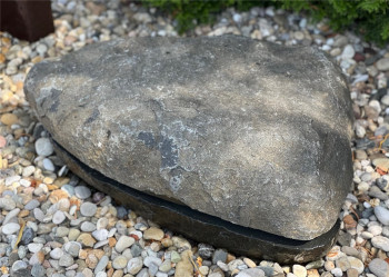 Quellstein Basalt Findling L75cm Naturstein Gartenbrunnen Springbrunnen Komplettset