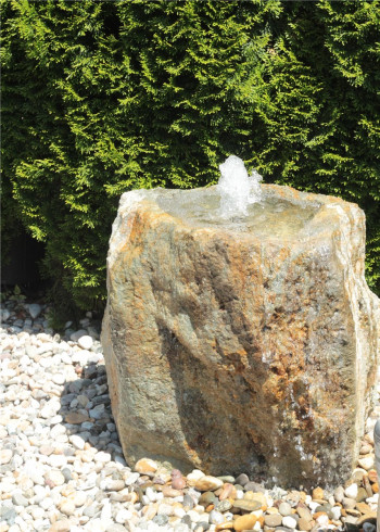 VERKAUFT! Quellstein Quarz Porphyr mit Quellschale 62cm Gartenbrunnen Springbrunnen Set