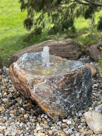 VERKAUFT! Quellstein Marmor L75cm mit Quellschale und Fontäne Gartenbrunnen Springbrunnen