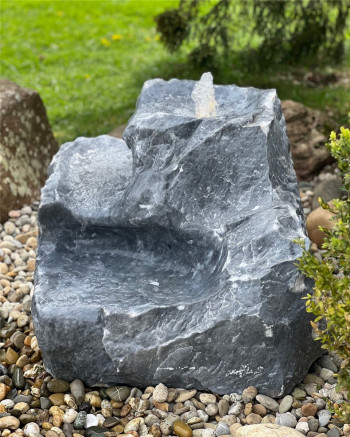 VERKAUFT! Quellstein Bachlauf Marmor L65cm Naturstein Gartenbrunnen Springbrunnen Set