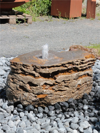 Quellstein Muschelkalk L80cm mit Quellschale flach Gartenbrunnen Springbrunnen Komplettset