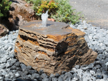 Quellstein Muschelkalk L80cm mit Quellschale flach Gartenbrunnen Springbrunnen Komplettset