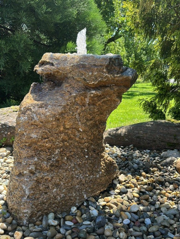 Quellstein Muschelkalk 70cm Naturstein Gartenbrunnen Springbrunnen Komplettset
