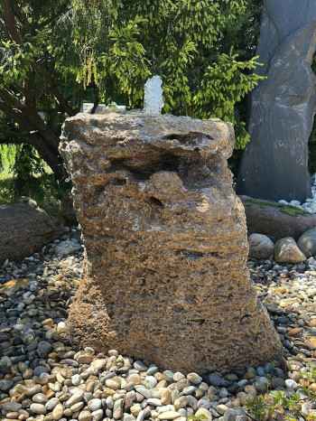 Quellstein Muschelkalk 70cm Naturstein Gartenbrunnen Springbrunnen Komplettset
