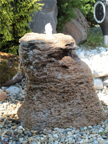 Quellstein Muschelkalk 70cm Naturstein Gartenbrunnen Springbrunnen Komplettset