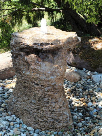 Quellstein Muschelkalk 70cm Naturstein Gartenbrunnen Springbrunnen Komplettset