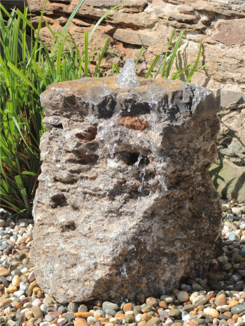 Quellstein Muschelkalk 60cm Naturstein Gartenbrunnen Springbrunnen Komplettset