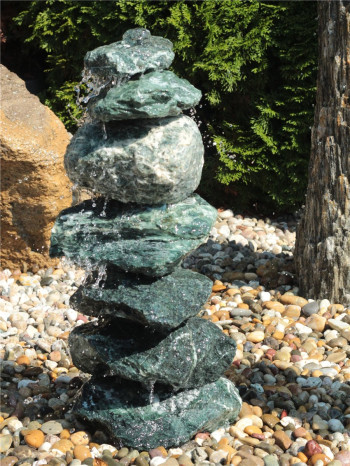 Quellstein Kaskaden 66cm Marmor Steinturm Gartenbrunnen Springbrunnen Komplettset