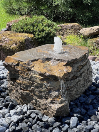 Quellstein Muschelkalk L80cm mit Quellschale flach Gartenbrunnen Springbrunnen Komplettset