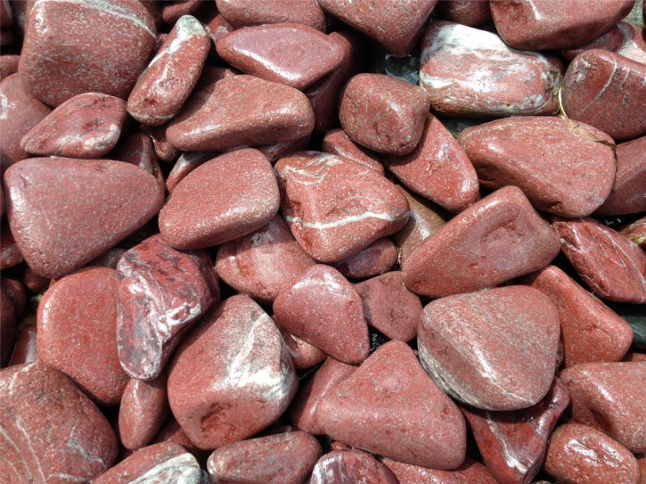 Ziersteine/Zierkies "Grundpreis 1,99 €/kg" Bordeaux Pebbles, getrommelt 2-4cm im 10 kg Sack