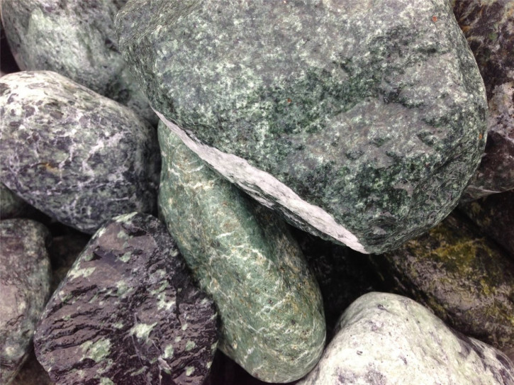 Ziersteine/Zierkies "Grundpreis 1,196 €/kg" Verde Alpi Ciottoli 60/100 im 25 Kg Sack