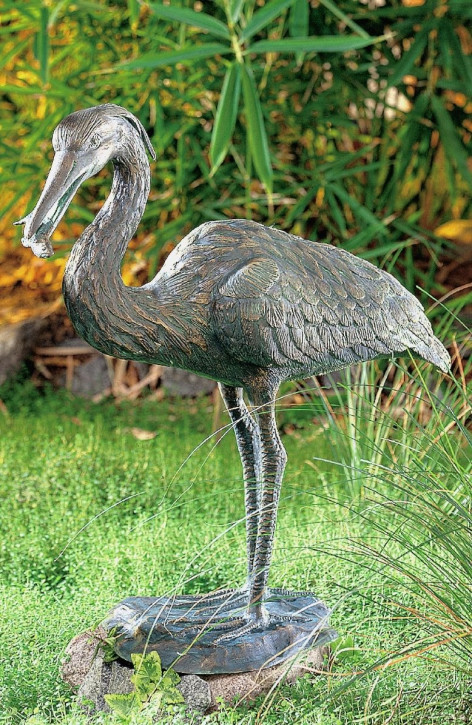Bronzefigur Graureiher 60cm mit Fisch Bronze Fischreiher Gartenfigur Rottenecker