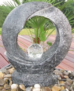 Wasserspiel Zierbrunnen Gartenbrunnen Brunnen Granit anthrazit Glaskugel 15cm 