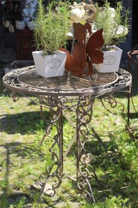 Tisch Eisen antik patiniert | Gartenmöbel Shabby, Landhaus & Vintage