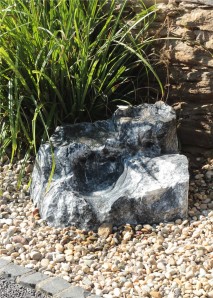 VERKAUFT! Quellstein Bachlauf Marmor anthrazit L70cm mit Quellschalen Gartenbrunnen Springbrunnen