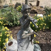Wasserspeier Flötenspieler Johann 43cm als Wasserspiel Bronze Skulptur Rottenecker